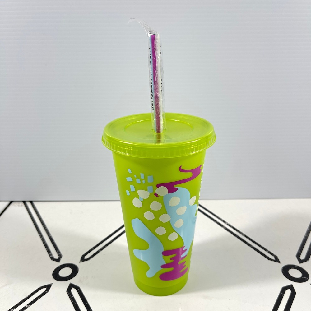 Starbucks Reusable Cold Cup 24oz Venti Lime Green Summer 2024 Pattern w/ Straw
